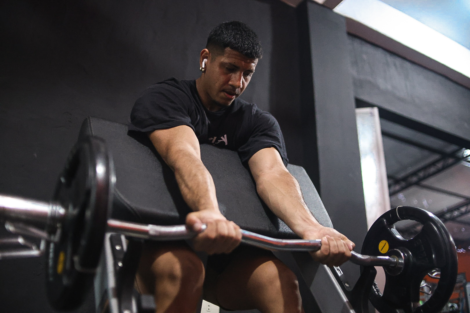 Ivan Rolon, coach online de entrenamiento personalizado en KlayyFit